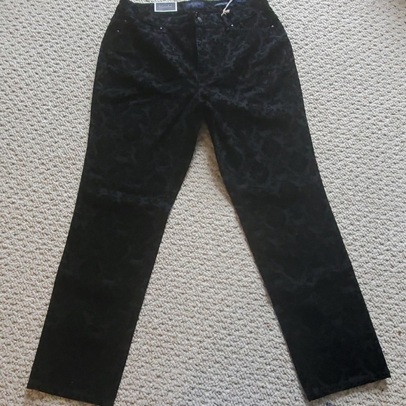 ๐ด 5/$20 NWT Charter Club velvet pants - Picture 1 of 3